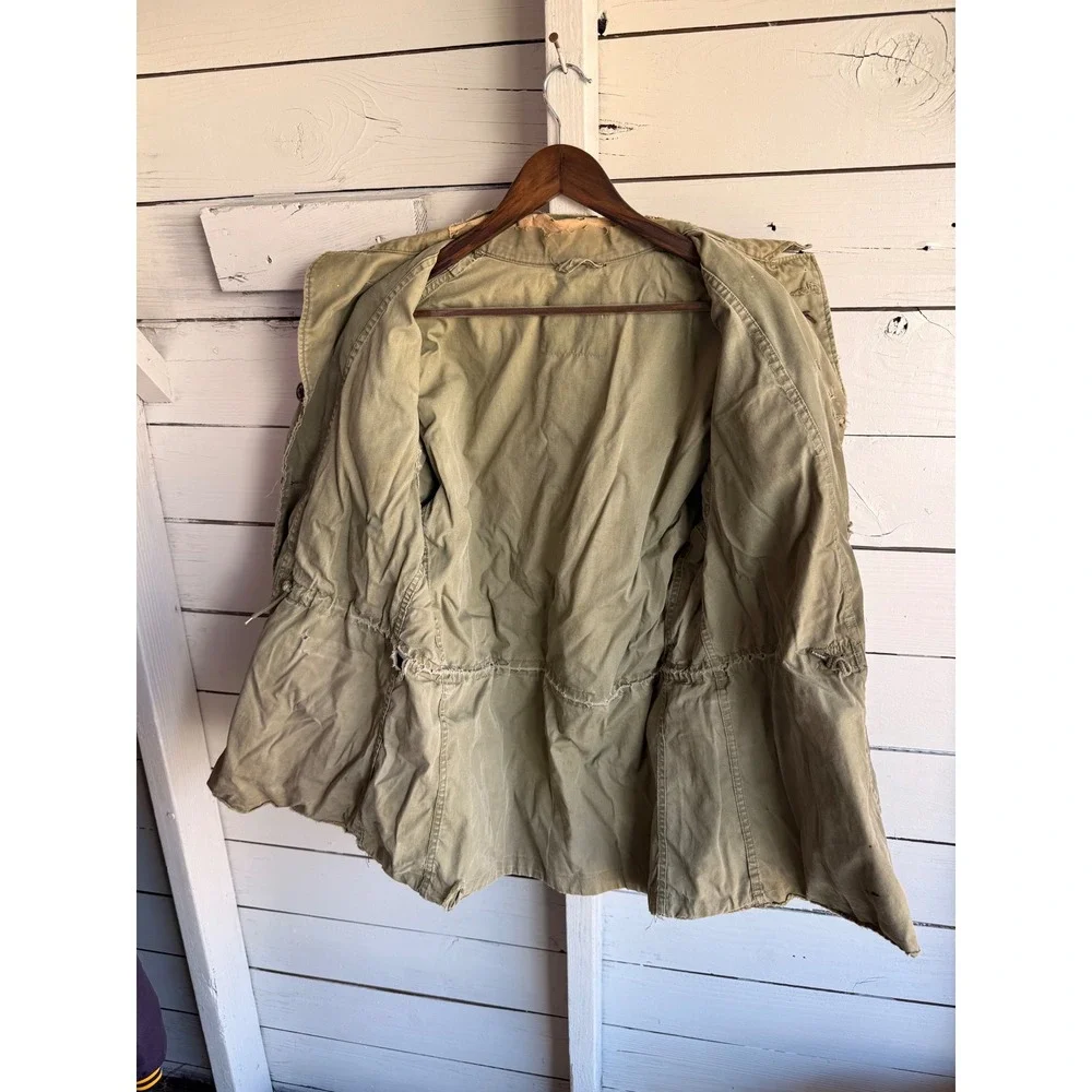 Vintage US Military M-1943 Field Jacket Olive Drab M43 Combat Coat Thrashed